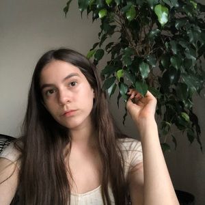 Meet your Posher, Abby